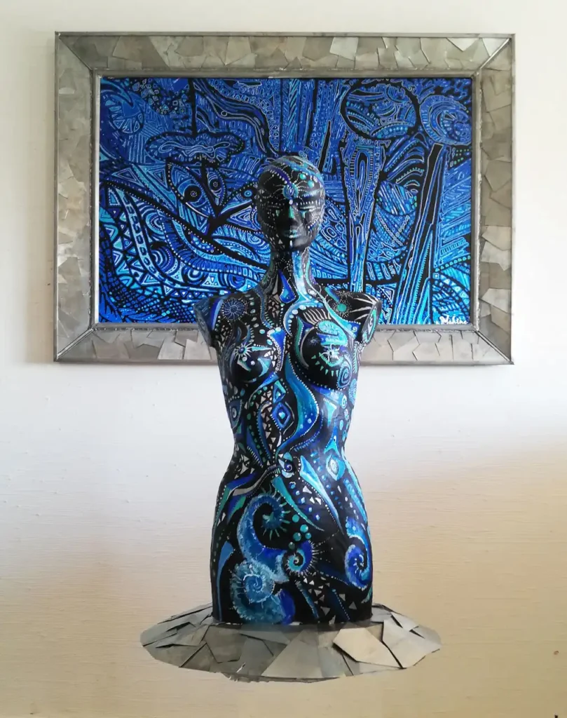 Sculpture "Peau d'âme, la source en éveil entité 1"